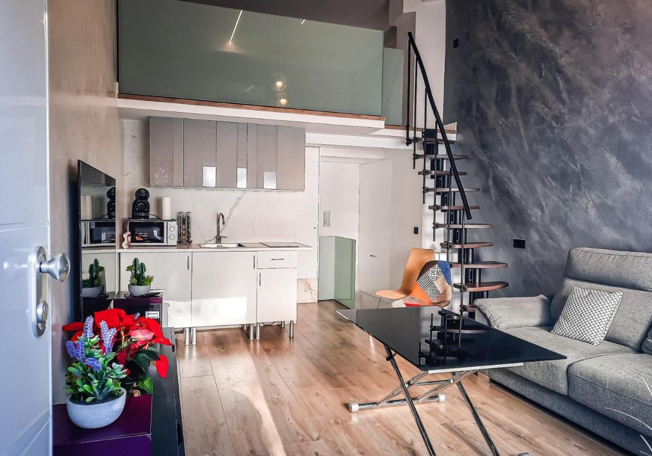 Tofi Apartment Madrid Luaran gambar