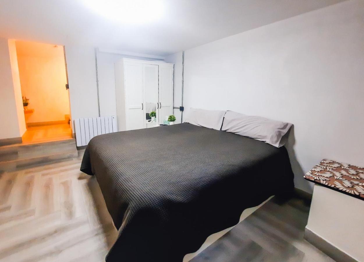 Tofi Apartment Madrid Luaran gambar