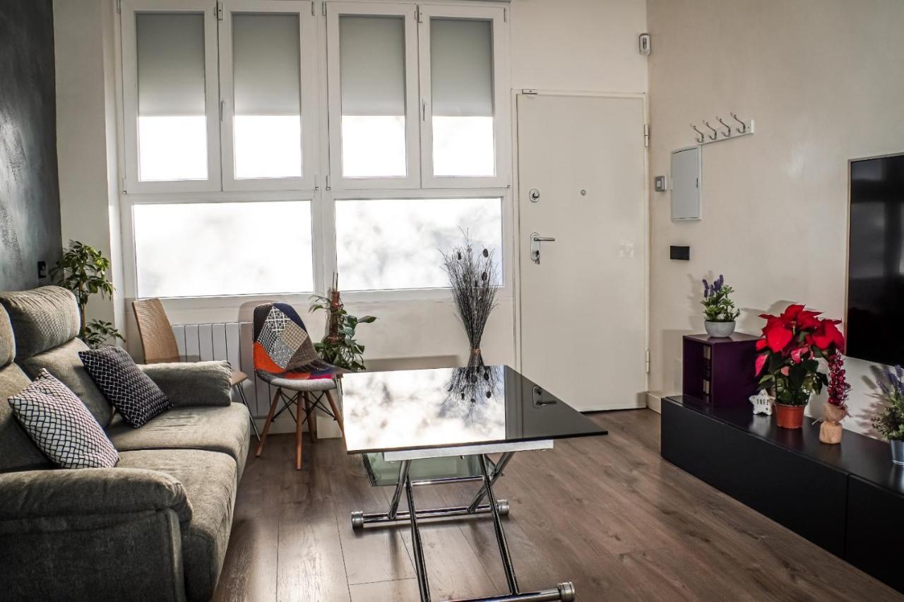Tofi Apartment Madrid Luaran gambar